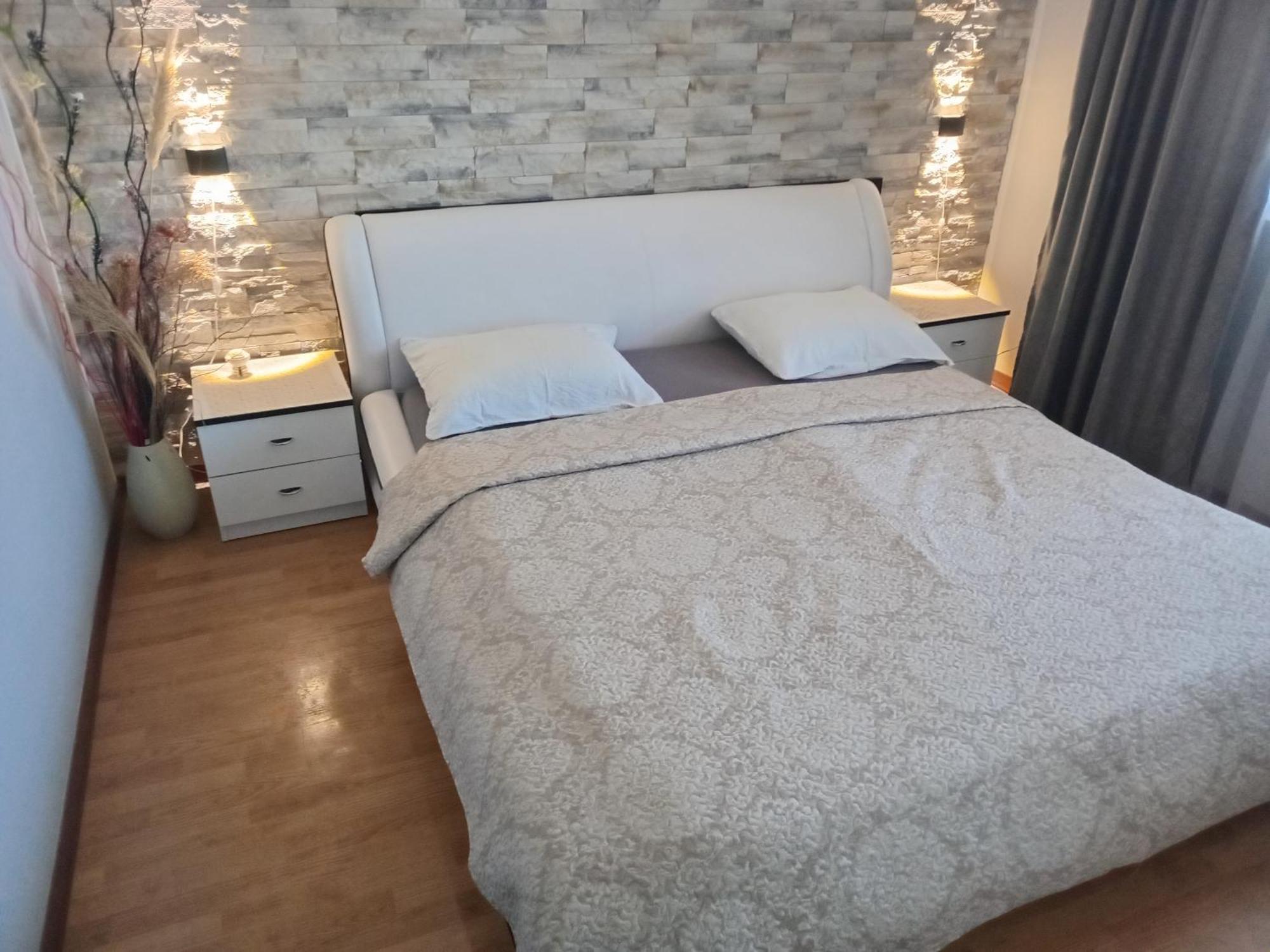 Apartment Camelia ポレッチ エクステリア 写真